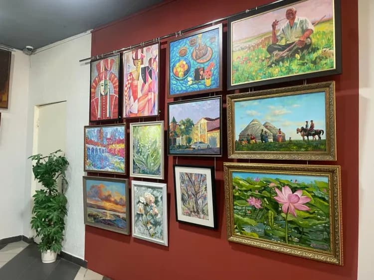 Elistory sidebar image